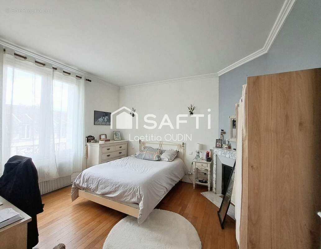 Photo 4 - Maison à ROMILLY-SUR-SEINE
