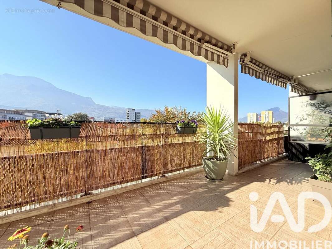 Photo 2 - Appartement à ECHIROLLES