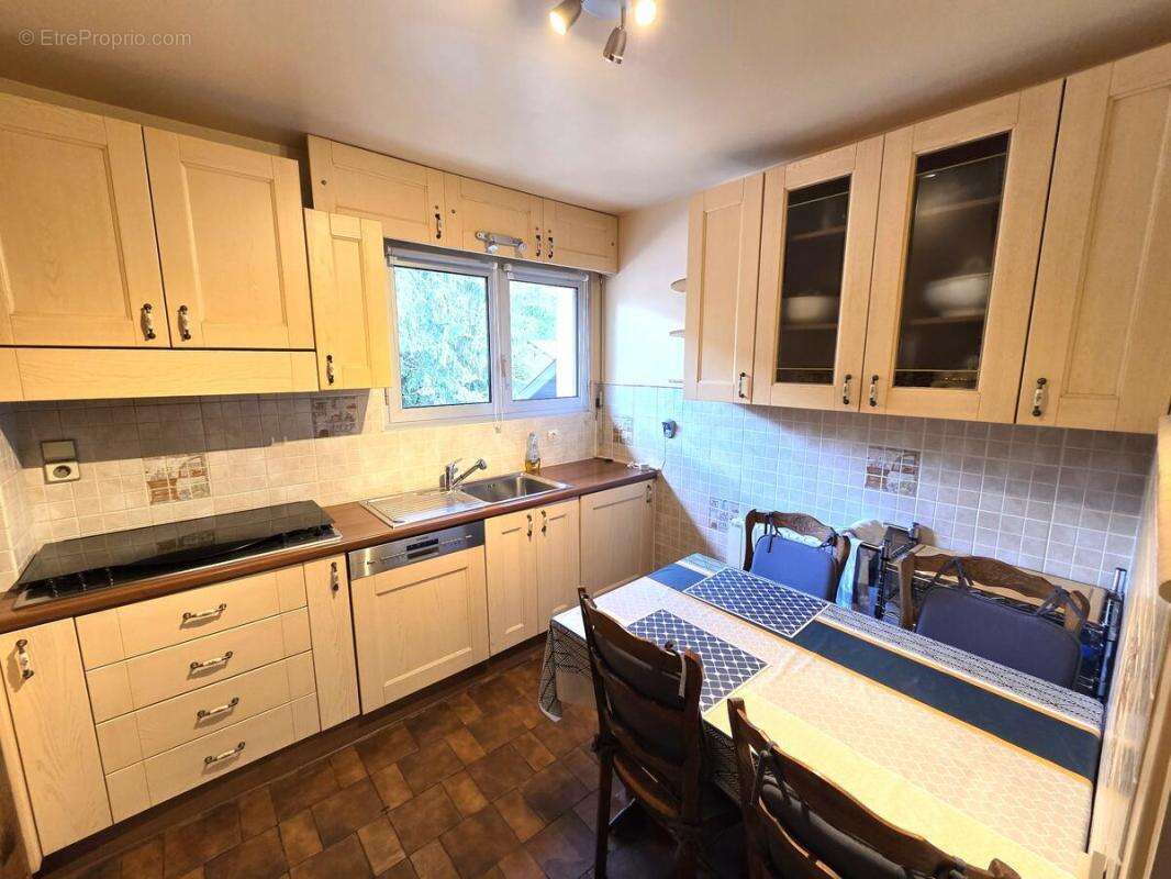 Appartement à ANNECY-LE-VIEUX