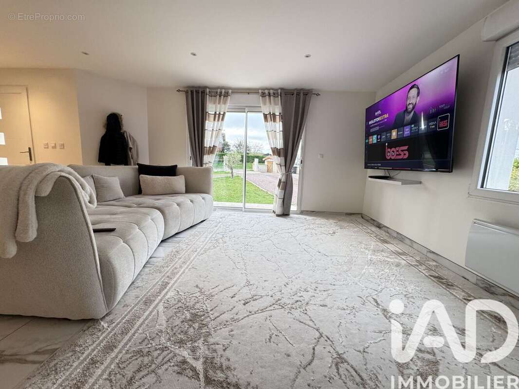 Photo 3 - Maison à PUYREAUX