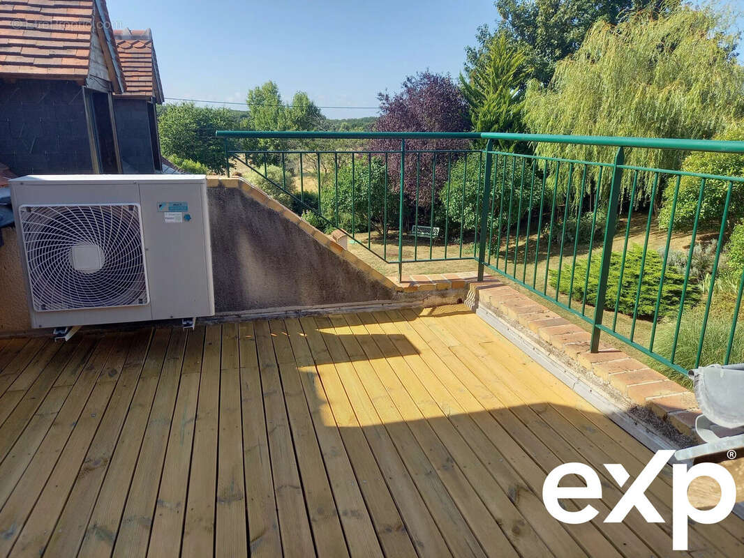 Maison à ROUZIERS-DE-TOURAINE