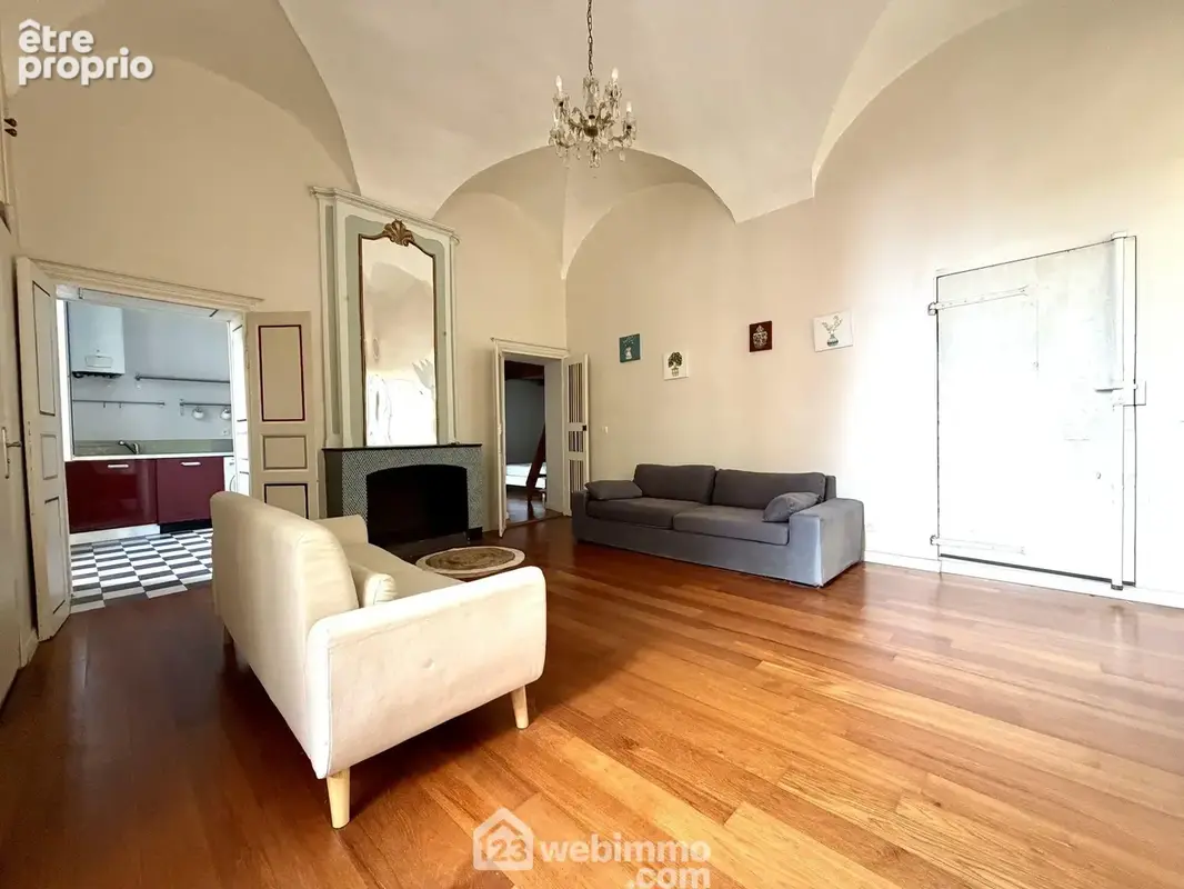 Un appartement vendu meublé
