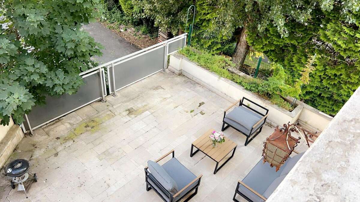 Photo 2 - Appartement à SAINT-ETIENNE