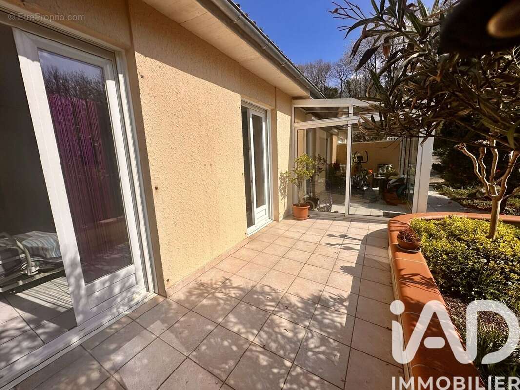 Photo 7 - Maison à JUILLAN