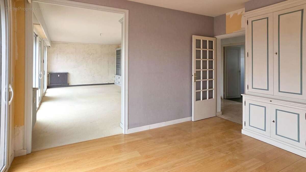 Appartement 149 m² à Saumur  - photo 2