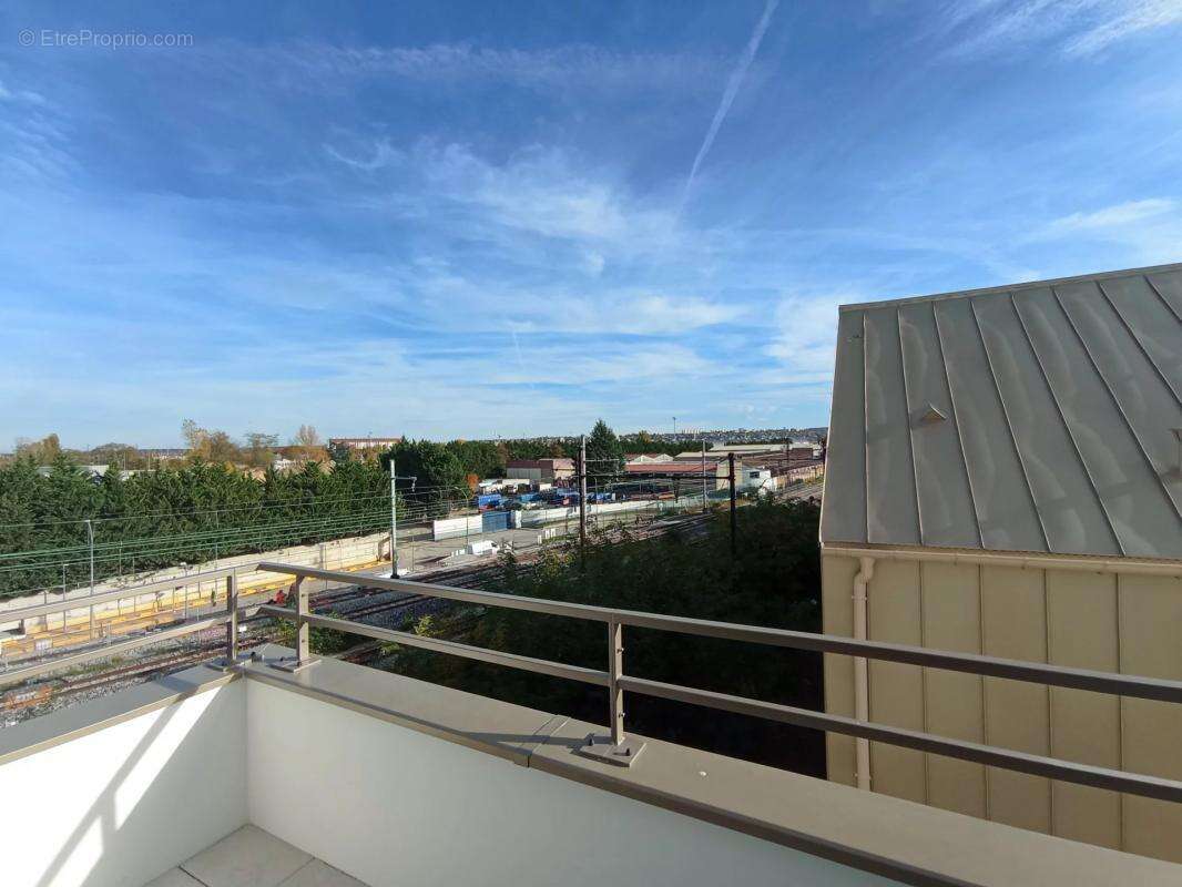 Appartement à VILLENEUVE-SAINT-GEORGES