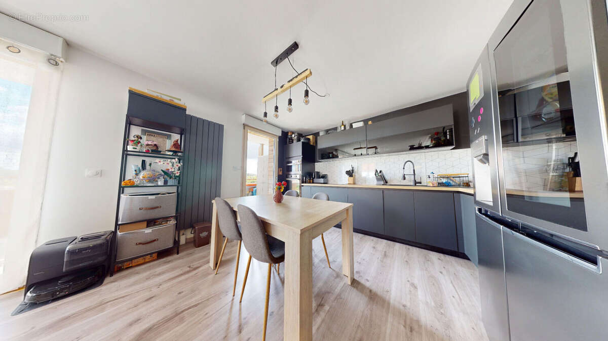 Appartement à MAGNY-LE-HONGRE