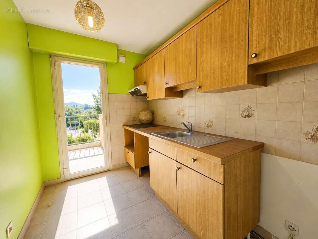 Appartement à LE CANNET