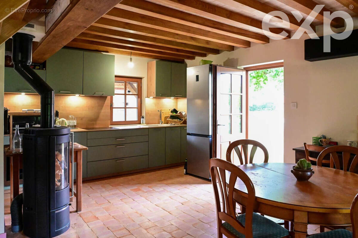 Maison à SAINT-GERMAIN-DU-BOIS