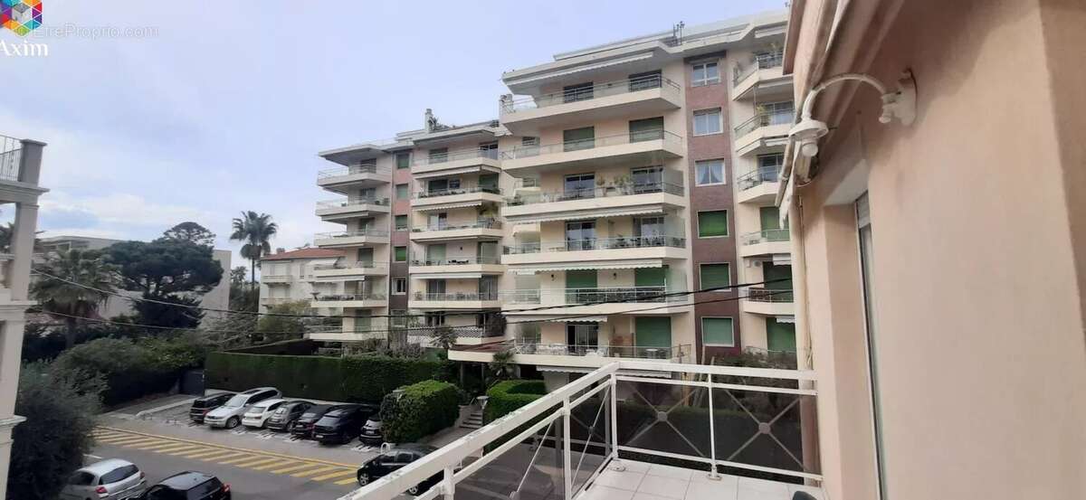 Appartement à CANNES