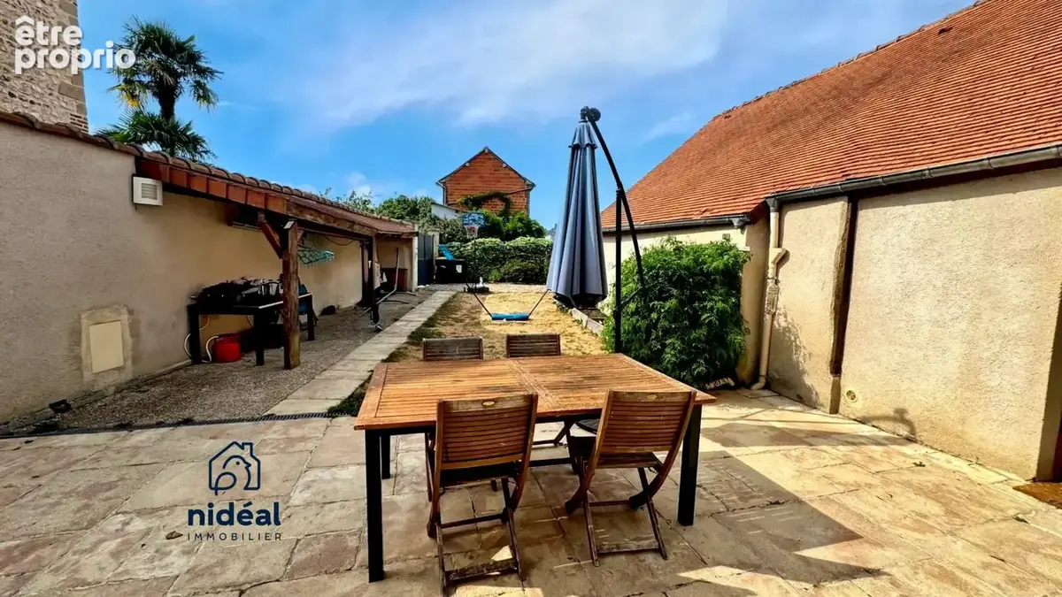 Maison 7 pièces 235 m² à vendre à Poses (27740) - photo 2