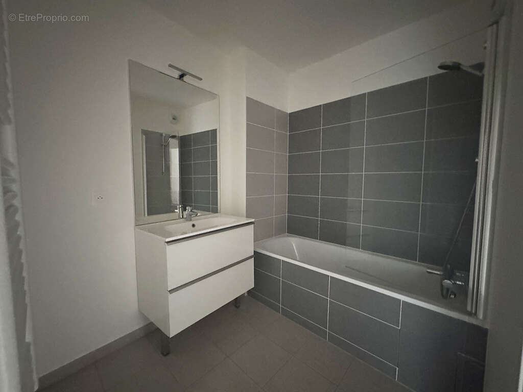 Appartement à NEUILLY-PLAISANCE