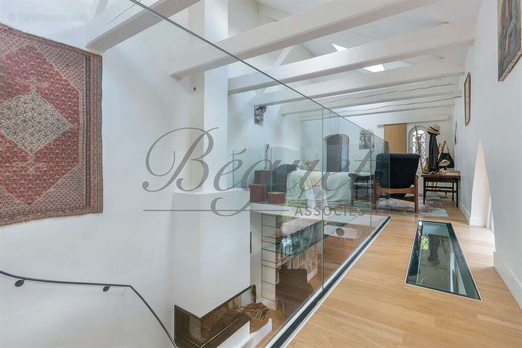 Hauts de seine -vaucresson - 92420 - maison 162 m2 - 4 chambres -terrain 850 m2 - photo 7