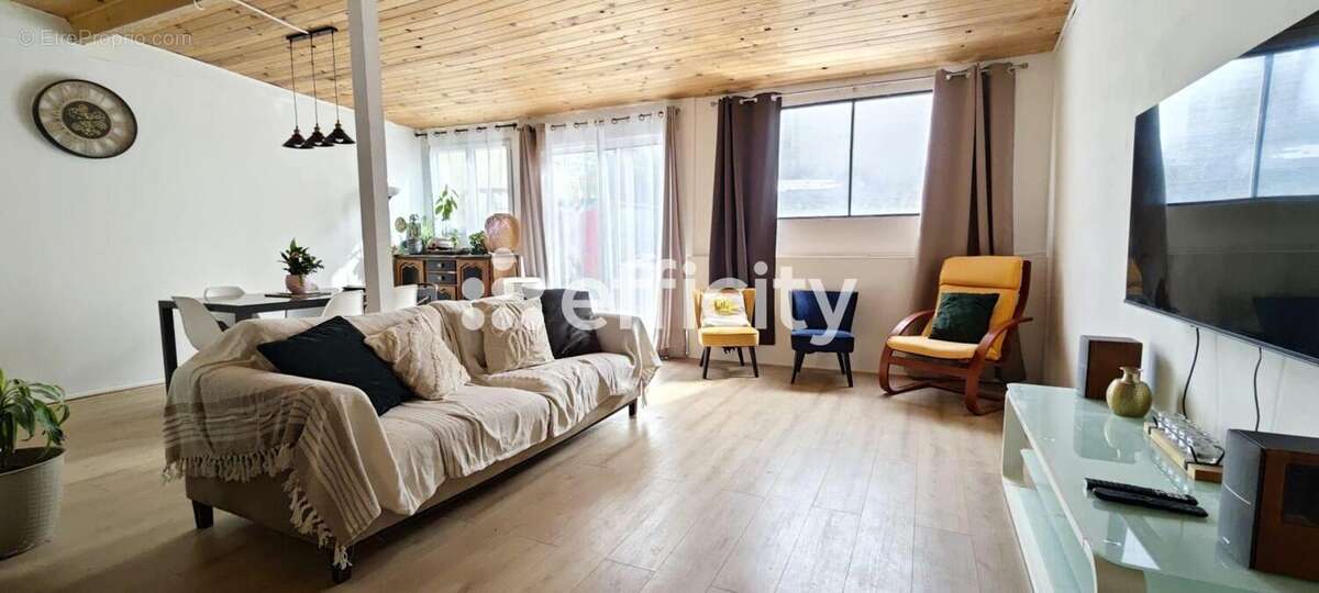 Maison 115 m² à Agde  - photo 3