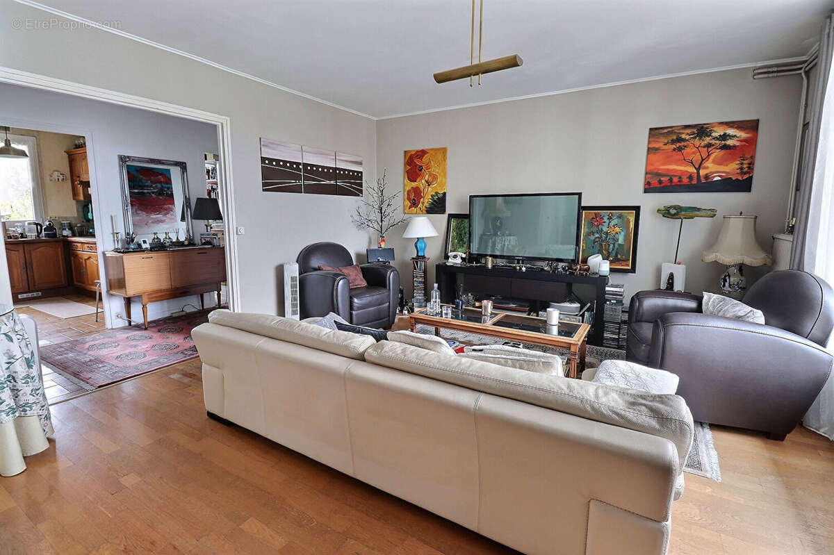 Appartement à SAINT-OUEN-L'AUMONE