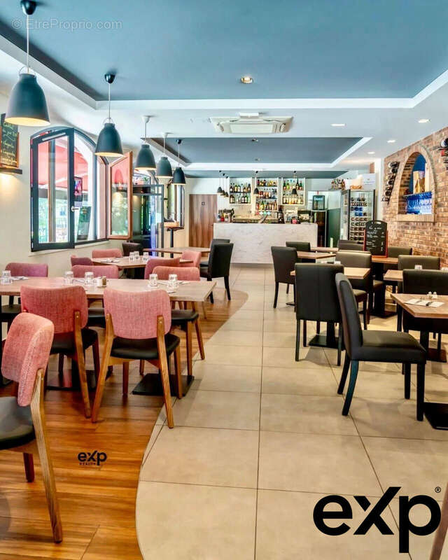 Commerce à CHALLES-LES-EAUX