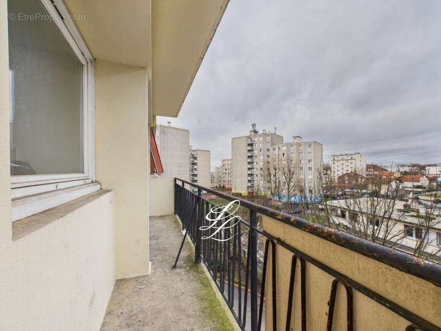 Appartement à MONTREUIL
