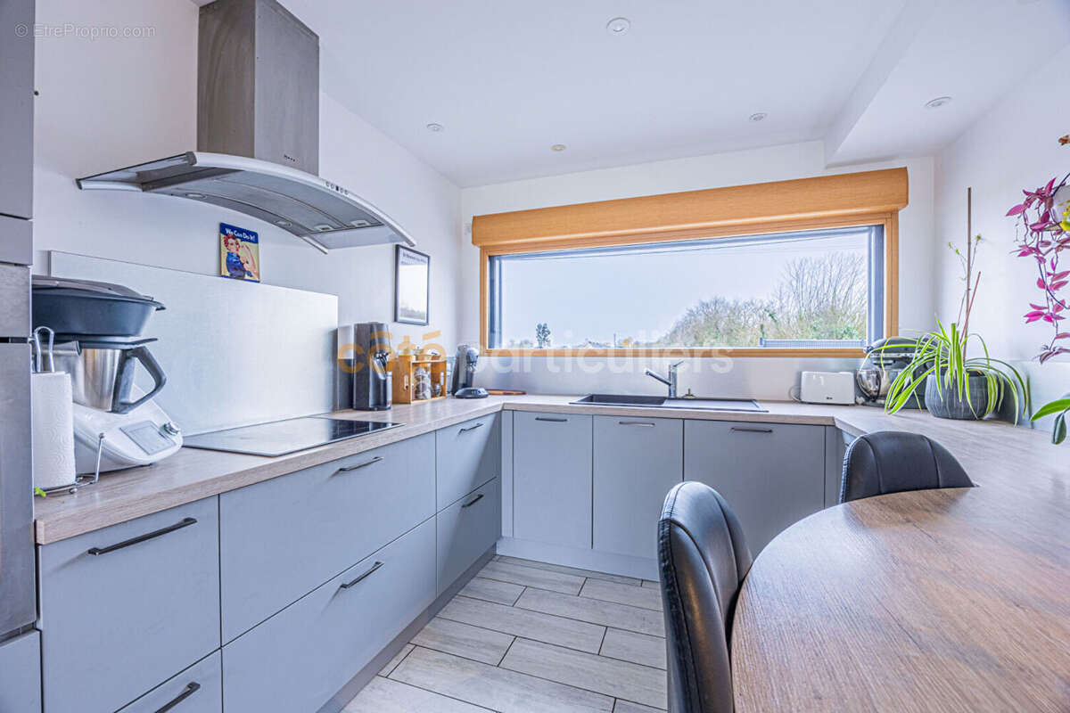 Maison à SAINT-HERBLON