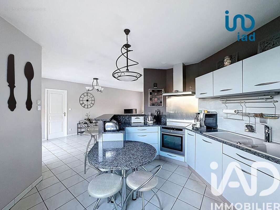 Photo 6 - Maison à CHUYER