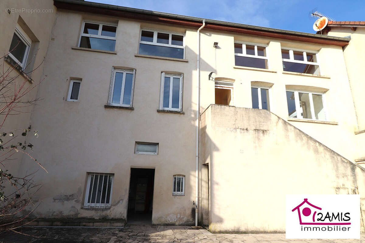 Maison à HOUDREVILLE