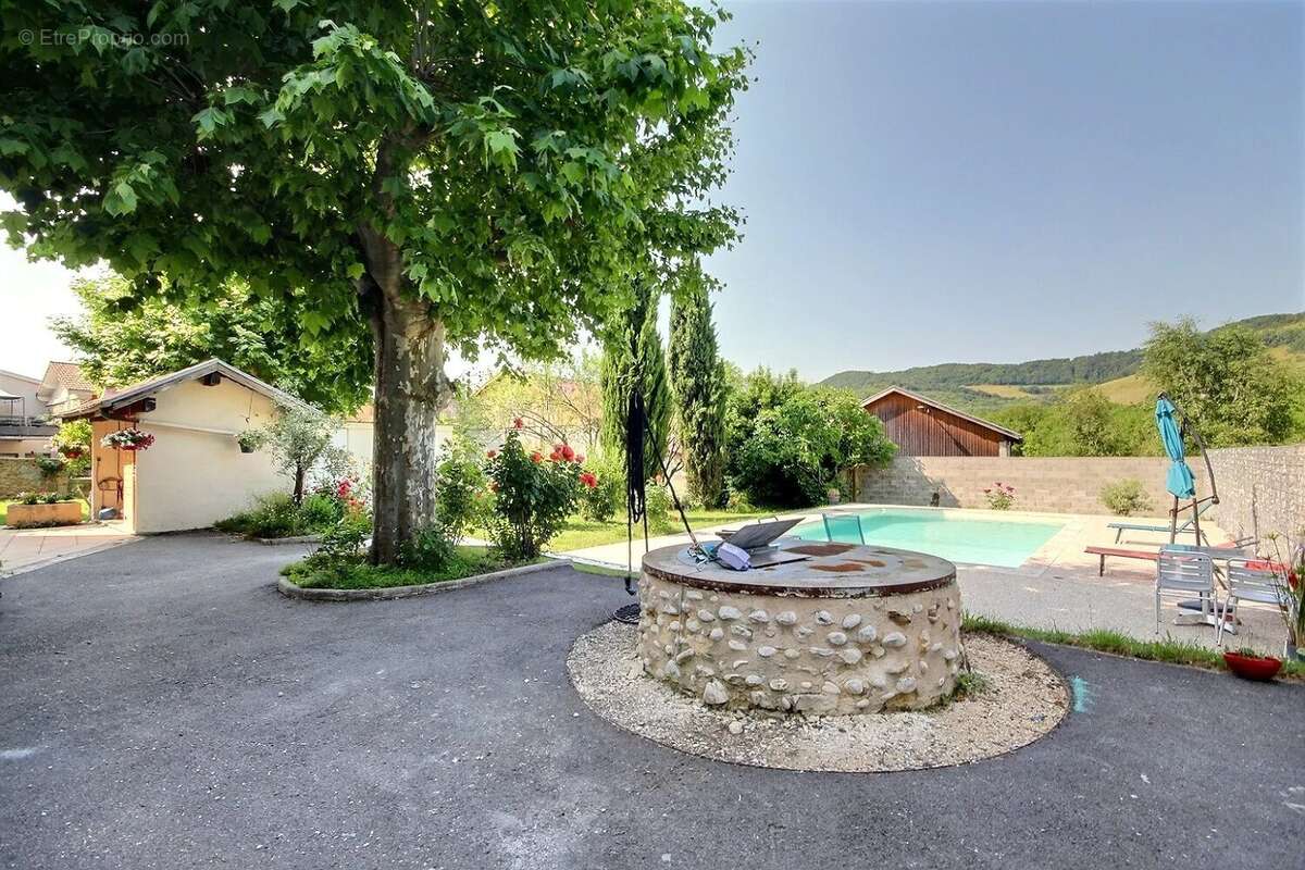 Maison à VARACIEUX