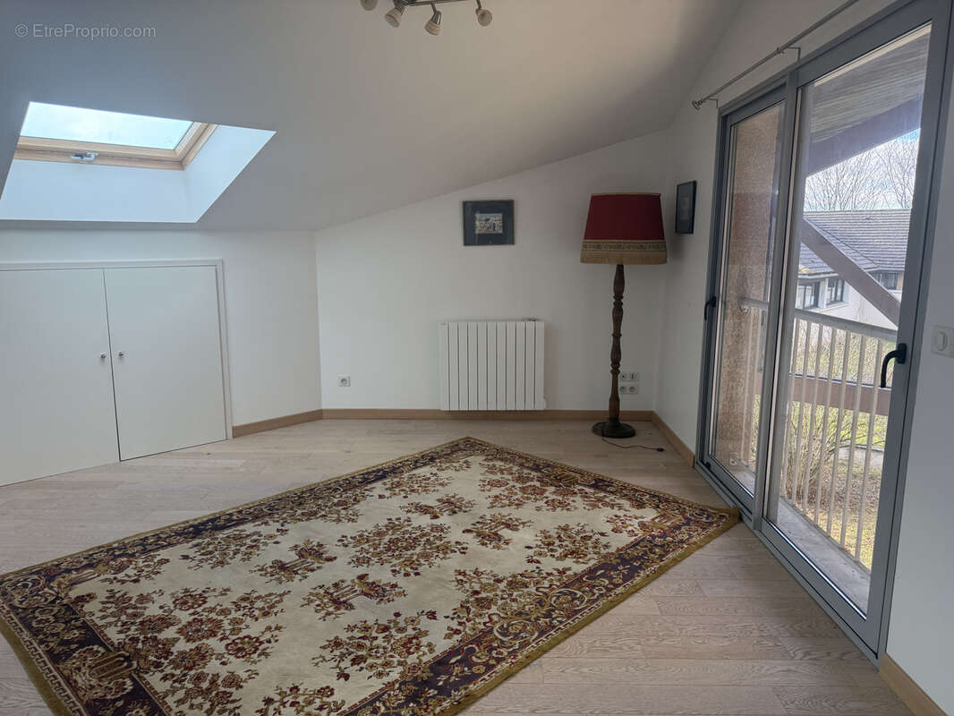 Maison à DIVONNE-LES-BAINS