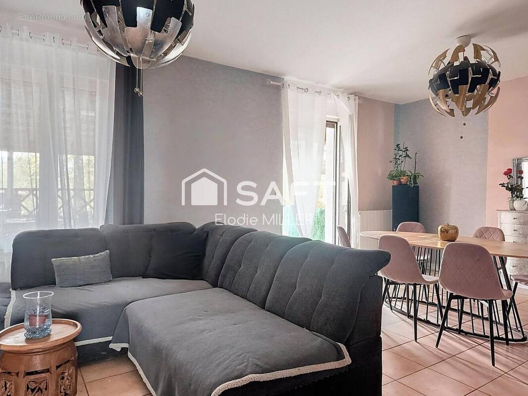 Photo 1 - Maison à NEUVES-MAISONS