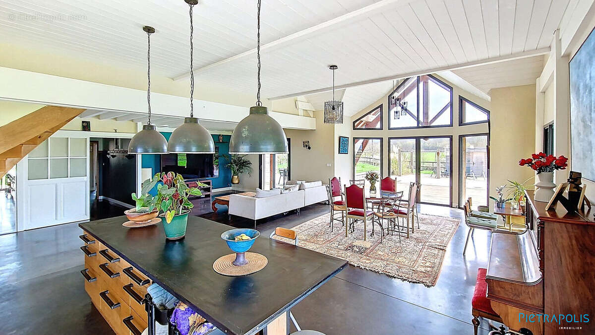 Maison à SENNECEY-LE-GRAND