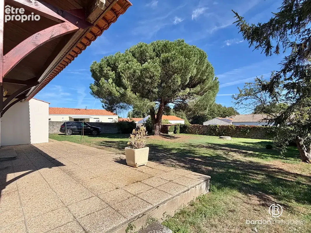 Maison 6 pièces - 140 m² - Centre ville de La Garnache - photo 12