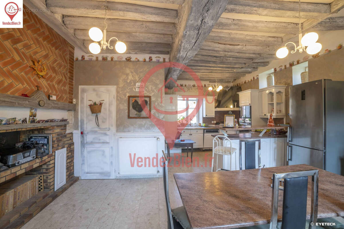 Maison à SAINT-GERMAIN-DU-PUY