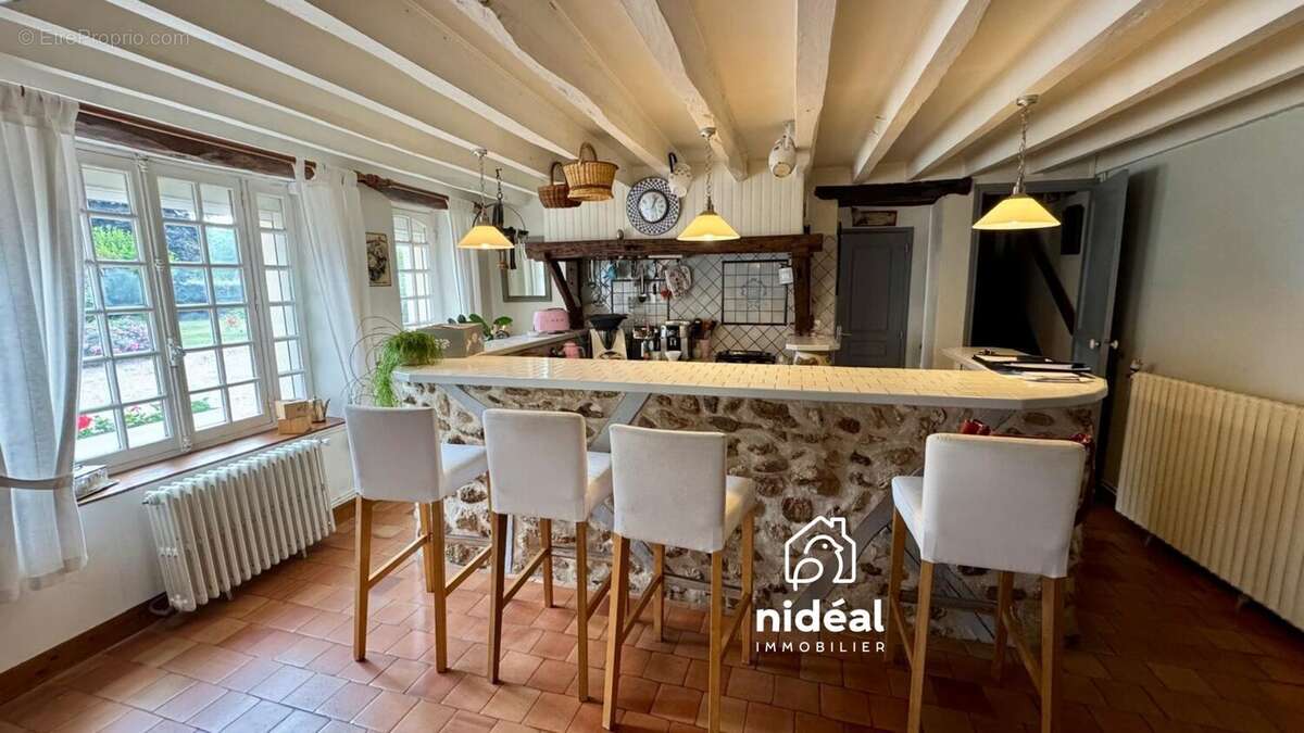 Maison à AUTHEUIL-AUTHOUILLET