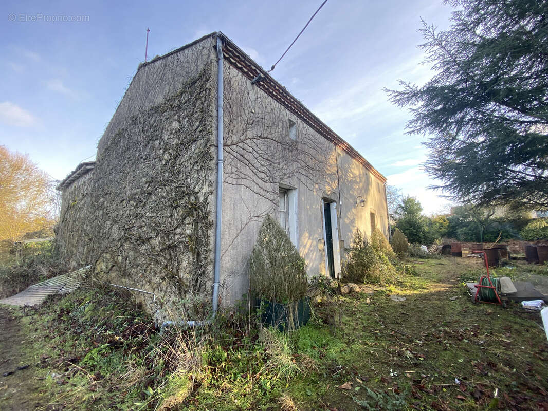 Maison à SAINT-GERMAIN-SUR-MOINE