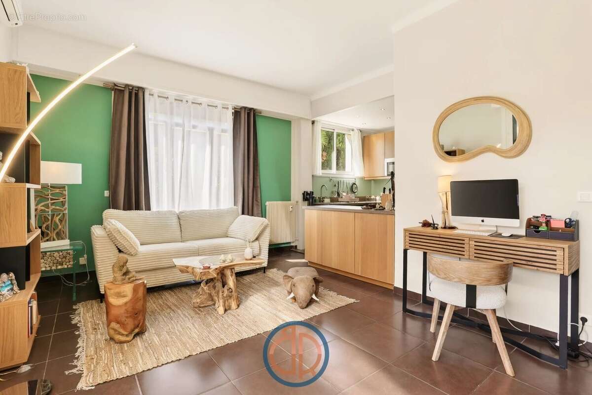 Appartement 2 pièces 47 m² à vendre à Nice (06100) - photo 3