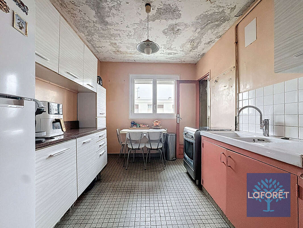 Appartement à CHILLY-MAZARIN