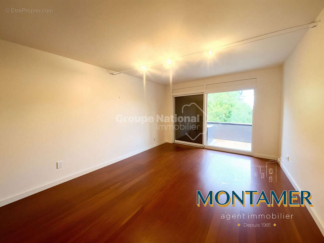 Appartement à SAUSSET-LES-PINS