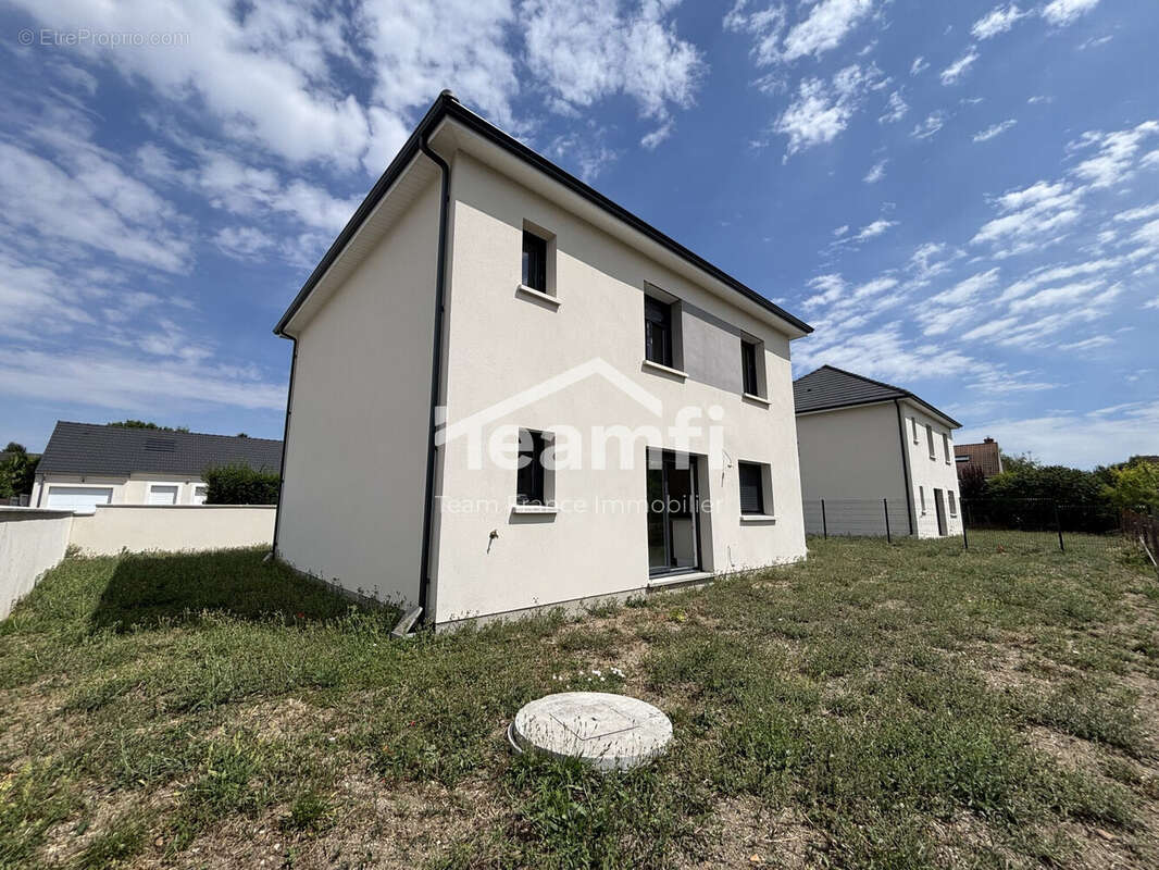 Maison 127 m² à Ingre  - photo 8