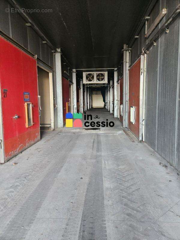 ? ensemble logistique de 13 000 m² – opportunité exceptio - photo 7