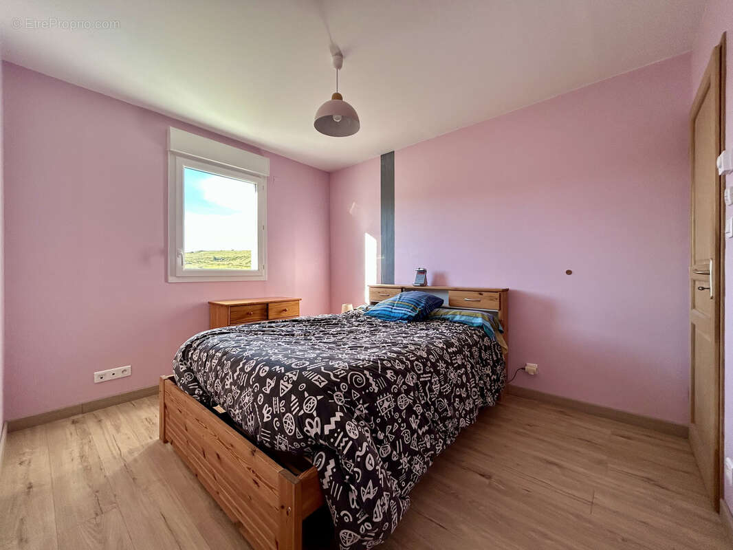 Maison à CHATEAUNEUF-DE-RANDON