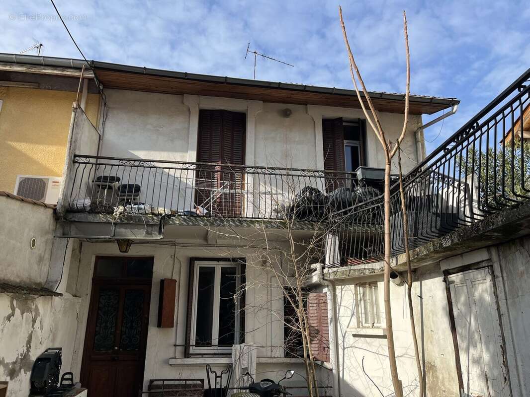 Appartement à VILLEURBANNE