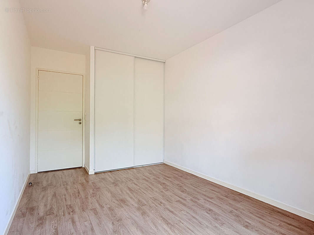 Appartement à LES SORINIERES