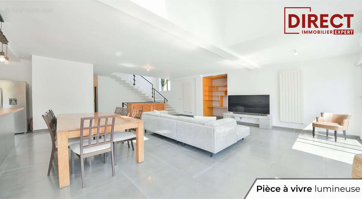 Maison à SAINT-MAUR-DES-FOSSES