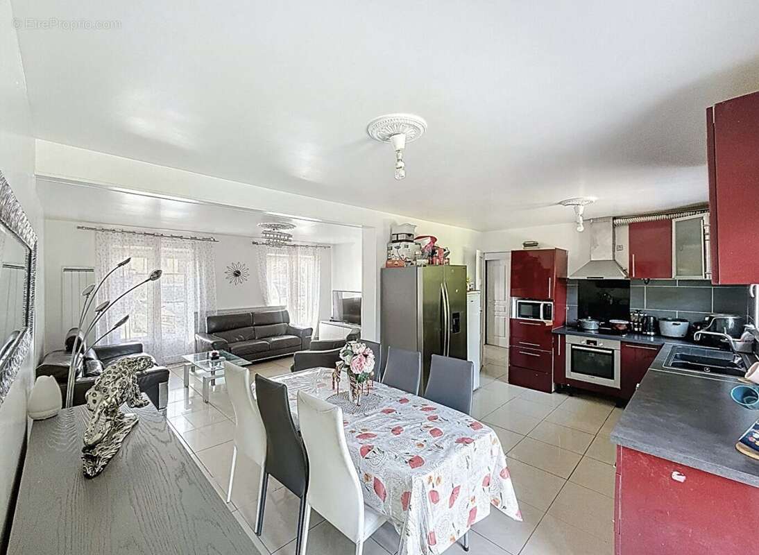 Maison à SAINT-PATHUS