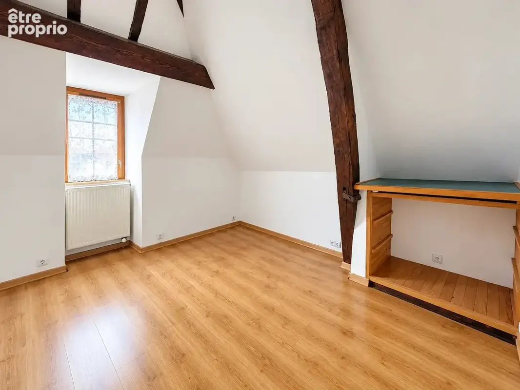 Maison de caractère de 113 m² avec sous-sol – Centre de Saint-Pourçain-sur-Sioule - photo 7