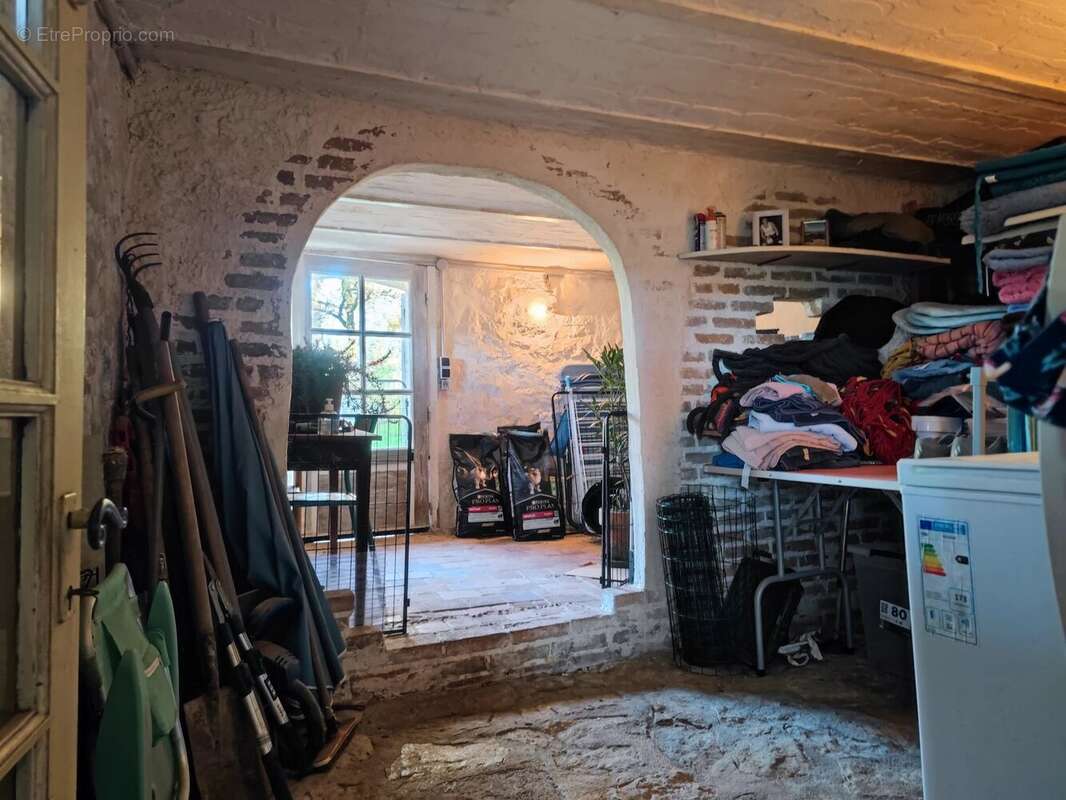 Maison à SAINT-HONORE-LES-BAINS