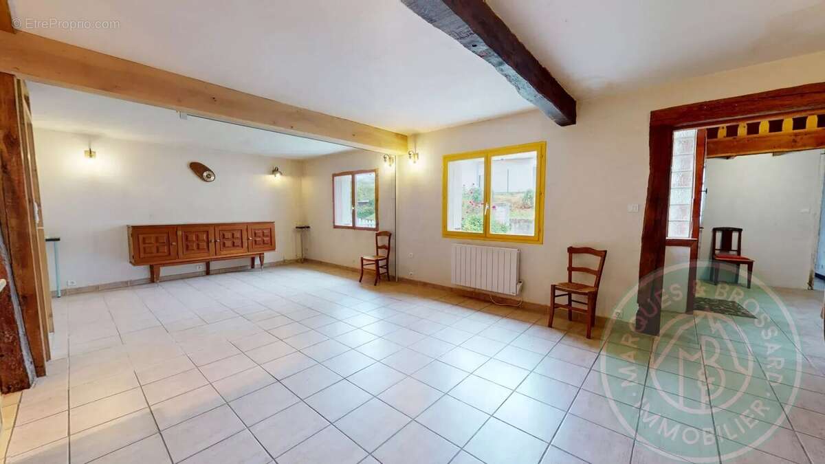Maison à GARLIN