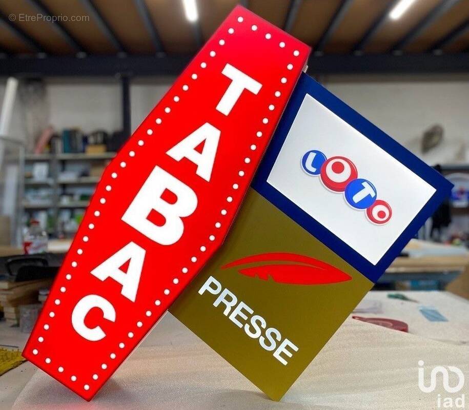 Photo 1 - Commerce à LIBOURNE