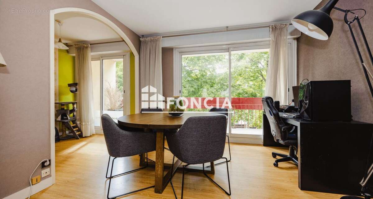 Appartement de type 3 avec une cave et un parking privatif - photo 2