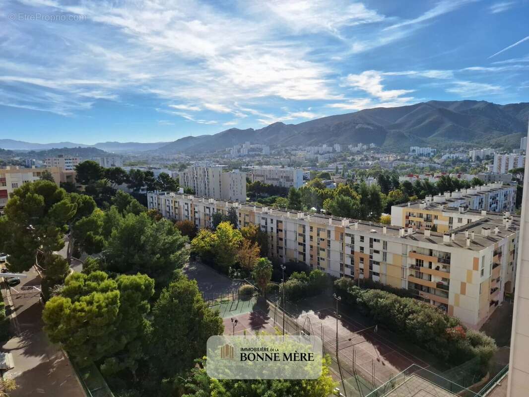 Appartement à MARSEILLE-11E