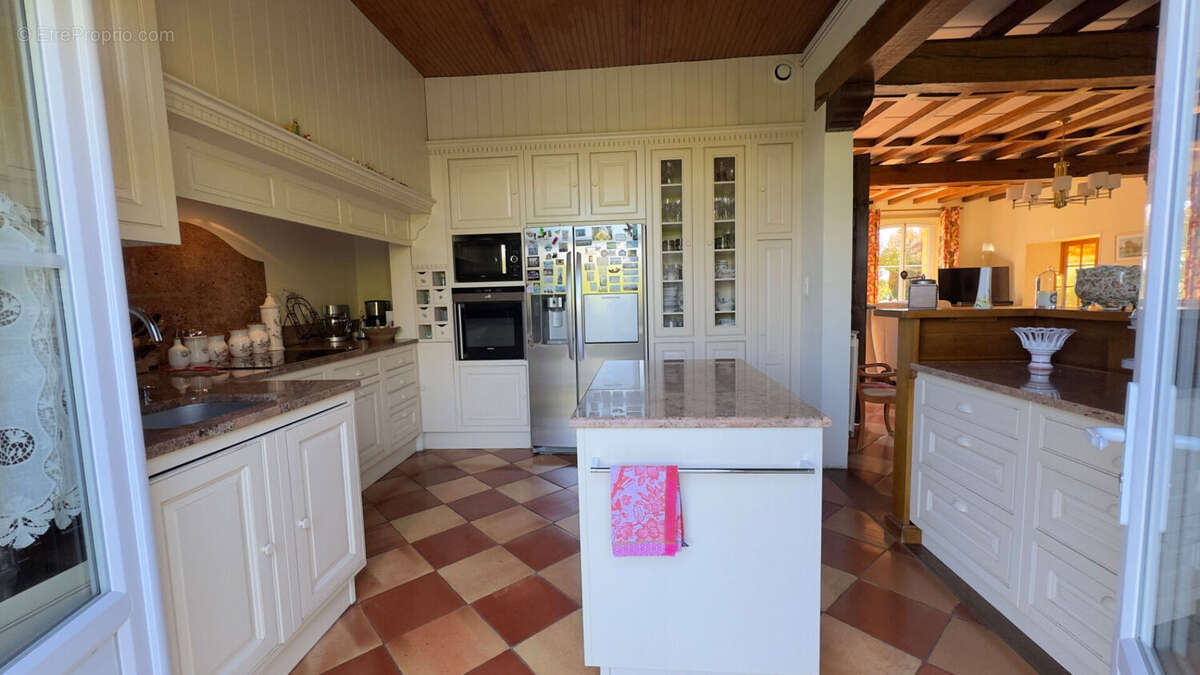 Maison à FOUGUEYROLLES