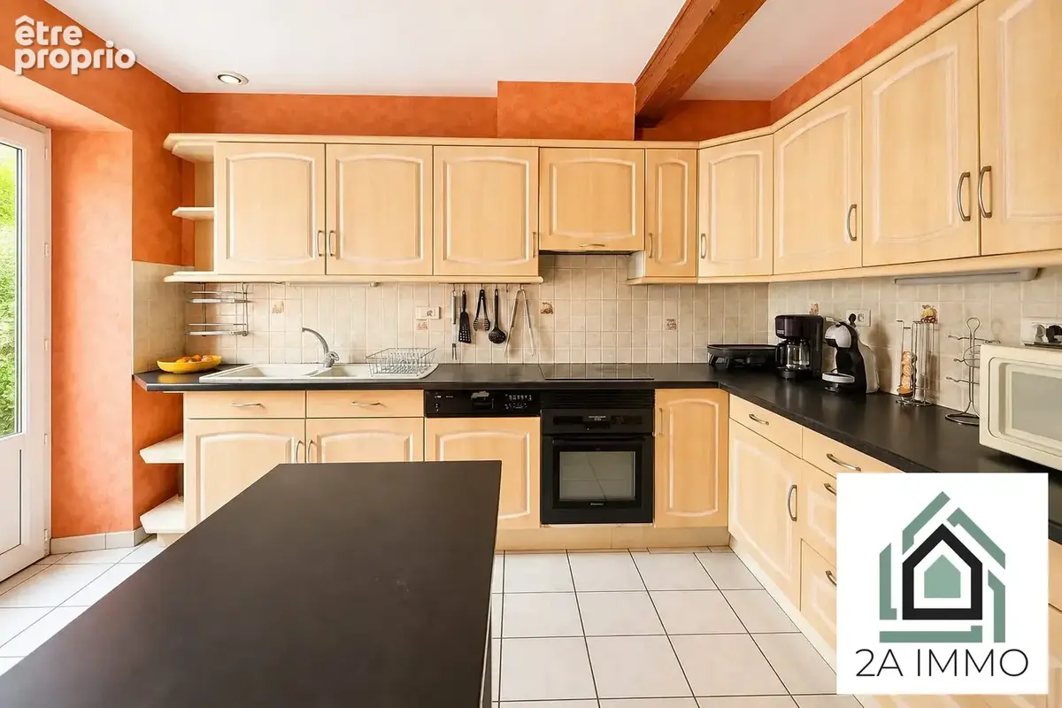 Maison 7 pièces 126 m² à vendre à Pontaumur (63380) - photo 6